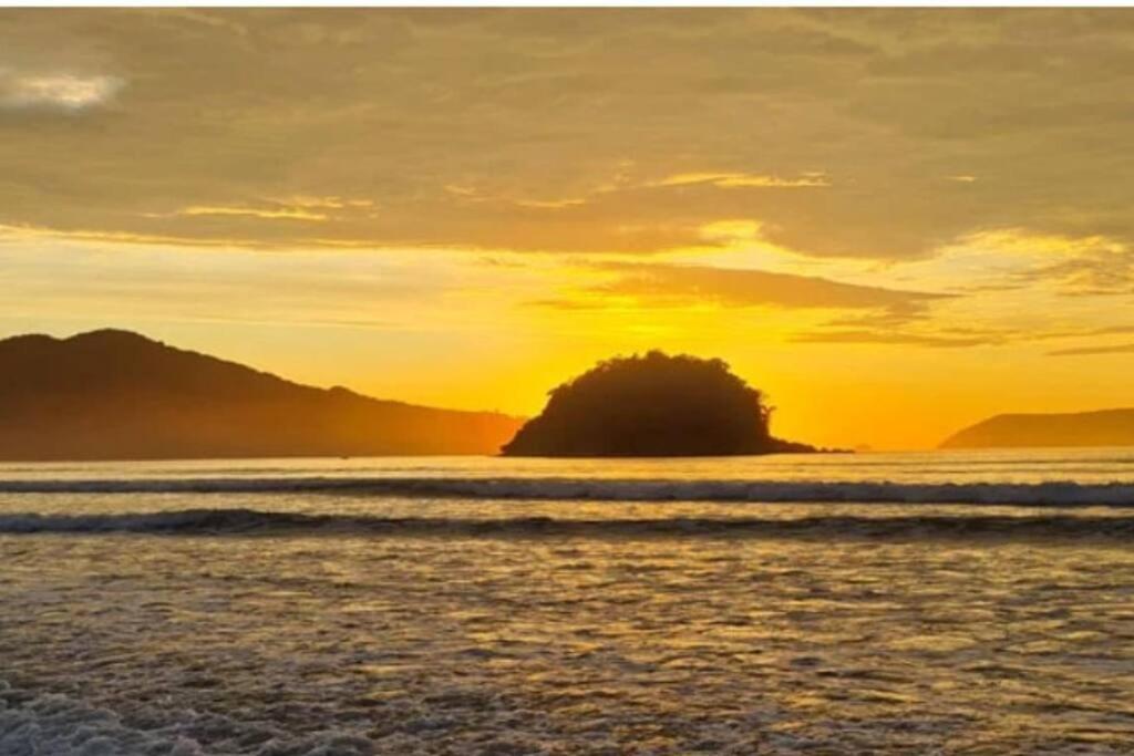 Apartamento Praia Maranduba Sape Ubatuba Exteriör bild